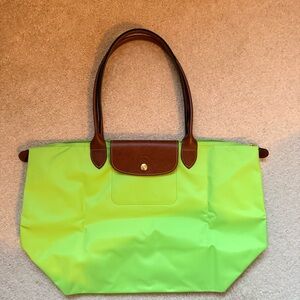 Authentic Large Longchamp Le Pliage Tote in Green Light